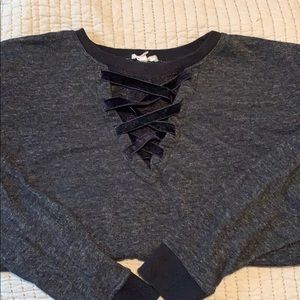 Cute black/grey Maurices sweatshirt